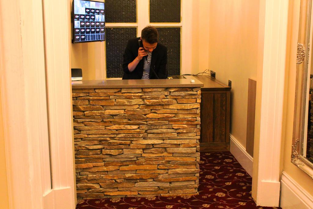 Edgerton Hotel Huddersfield Buitenkant foto