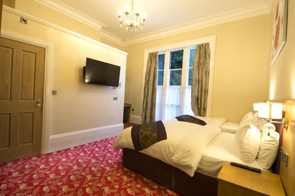 Edgerton Hotel Huddersfield Buitenkant foto