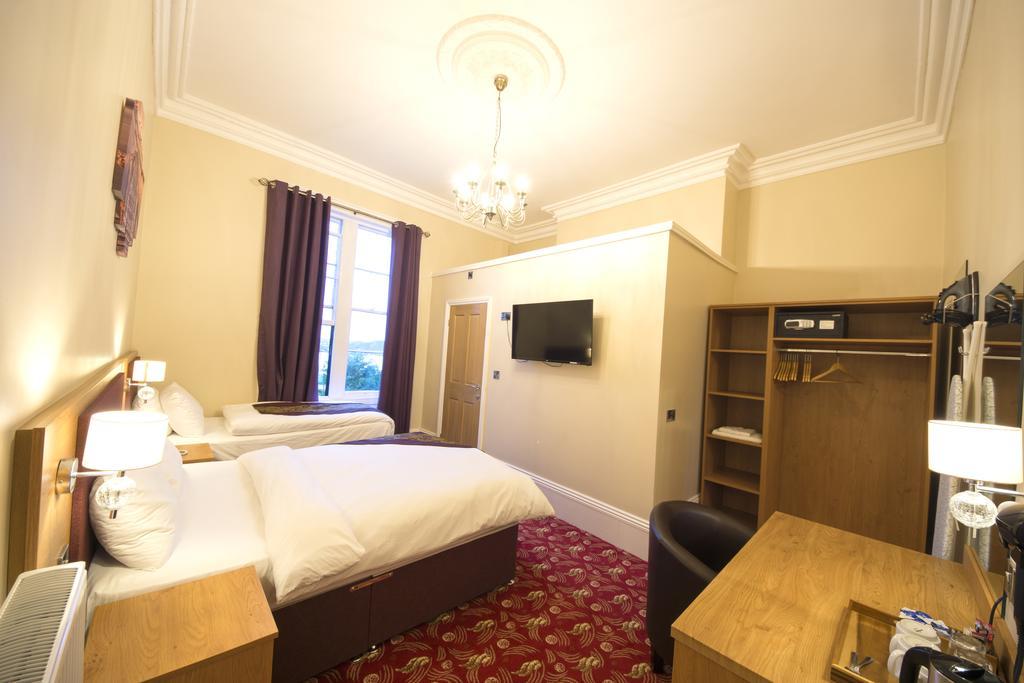Edgerton Hotel Huddersfield Buitenkant foto