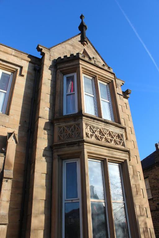 Edgerton Hotel Huddersfield Buitenkant foto
