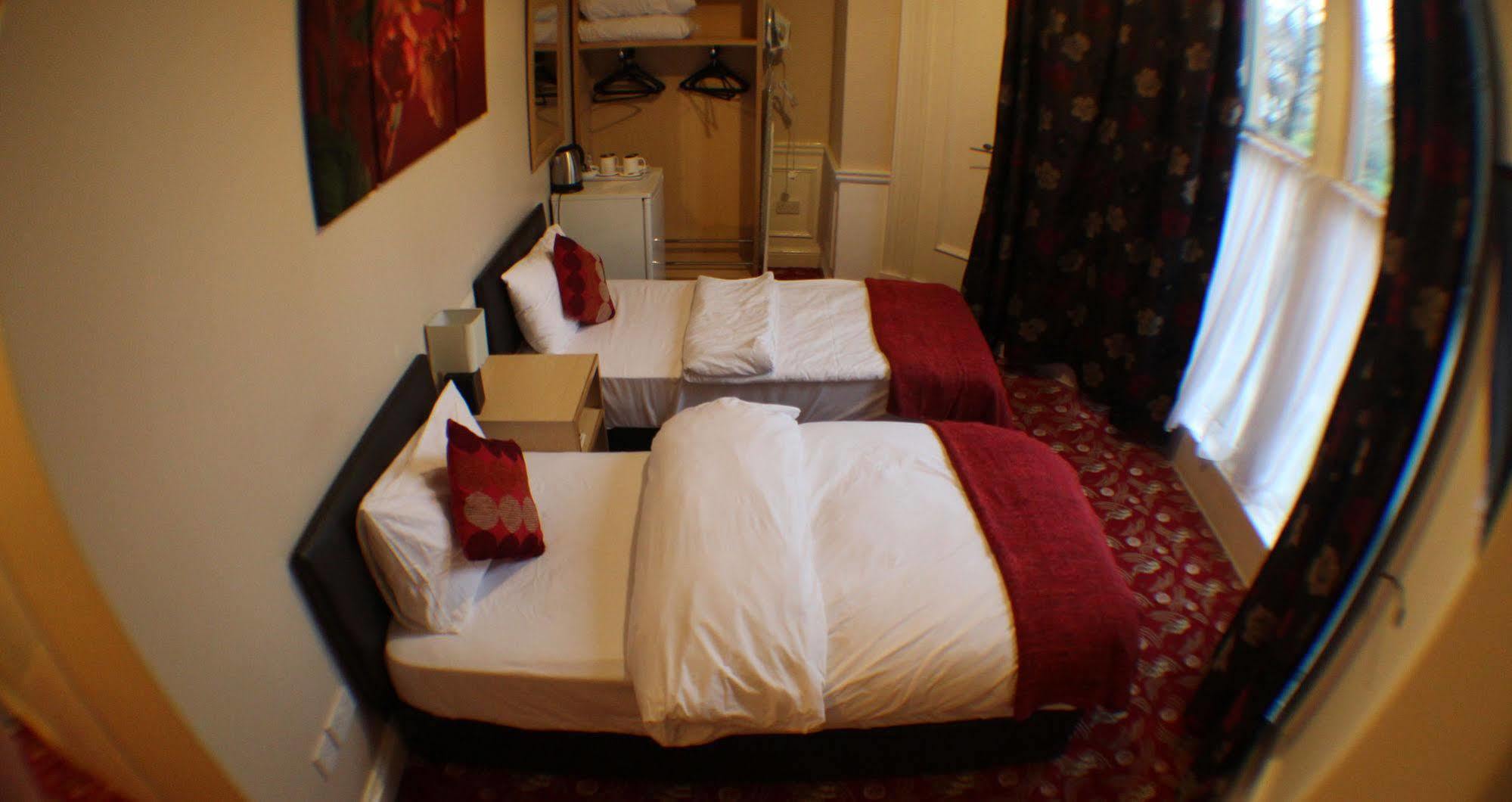 Edgerton Hotel Huddersfield Buitenkant foto